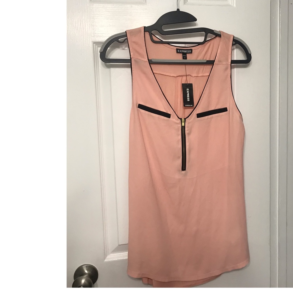 Sleeveless blush pink zipper blouse